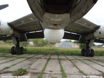 Tu-142MZ: Κεντρικό τμήμα ατράκτου © Konstantinos Panitsidis Tu-142MZ: Κεντρικό τμήμα ατράκτου © Konstantinos Panitsidis