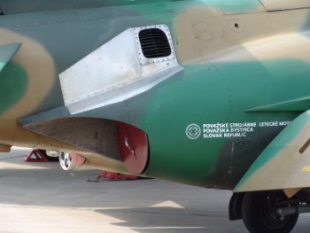 Yak-130: Είναι εξοπλισμένος με τους κινητήρες τύπου AI-222-25 © Konstantinos Panitsidis