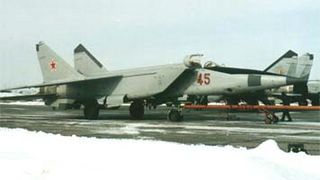 MiG-25RBK Τακτικό Αναγνωριστικό-Βομβαρδιστικό. Πρώτη πτήση: 1970
