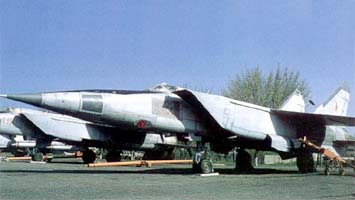 MiG-25RBV Τακτικό Αναγνωριστικό-Βομβαρδιστικό. Πρώτη πτήση: 1970