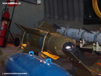 AGM-65A/B Maverick Τακτικό βλήμα αέρος-εδάφους © Konstantinos Panitsidis