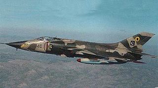 Q-5III (A-5C) Fantan Αεροσκάφος κρούσης. Πρώτη πτήση: 1982