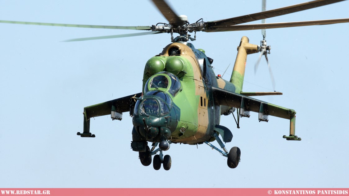 Mi-24V Hind-E με αριθμό πλαισίου VAM-207. Είναι ενταγμένο στην 201η Μοίρα επιθετικών Ε/Π. Αεροδρόμιο του Μοναστηρίου © Konstantinos Panitsidis