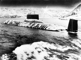 941 Τyphoon-Αkula: Υποβρύχιο τύπου Dimitry Donskoy