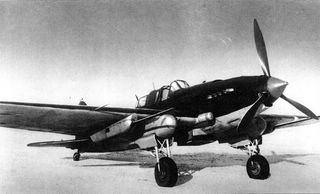 Il-2 NS-37 Βαρύ αντιαρματικό αεροσκάφος εγγύς υποστήριξης. Πρώτη πτήση: 1943