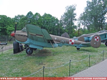 Pe-2FT Βομβαρδιστικό κάθετης εφόρμησης. Πρώτη πτήση: -  © Konstantinos Panitsidis