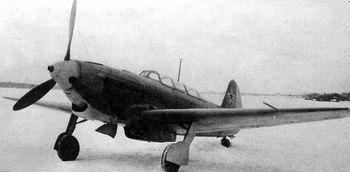 Yak-9V Εκπαιδευτικό καταδιωκτικό. Πρώτη πτήση: 1945