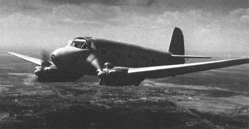 Yak-8 Μεταγωγικό αεροσκάφος.  Πρώτη πτήση: 1944
