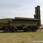 Самоходная пусковая установка берегового комплекса ракетного оружия  CLUB-M © Konstantinos Panitsidis